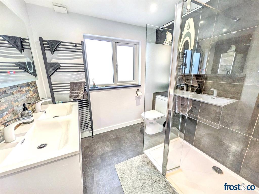 Ensuite