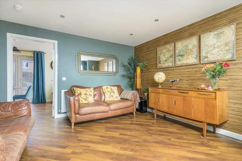 undefined, Dalgety Bay KY11