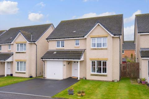 Dalgety Bay KY11