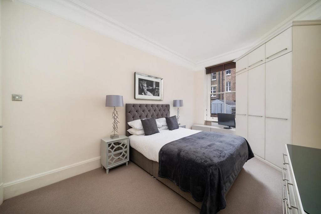 Lincolnd House 8.jpg