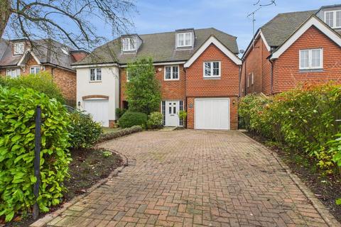 undefined, Warwick Road, Beaconsfield, Buckinghamshire, HP9