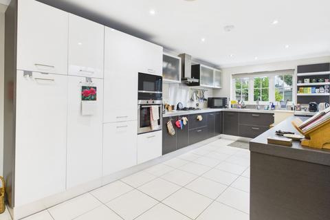 undefined, Warwick Road, Beaconsfield, Buckinghamshire, HP9