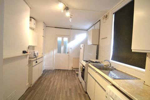 1 bedroom flat to rent, Neasden Lane North, London, Neasden