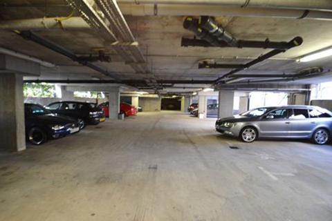 2 bedroom flat to rent, WONDERFUL 2 BED WITH UNDERGROUND PARKING