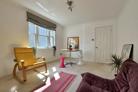 undefined, Ticklemore Street, Totnes