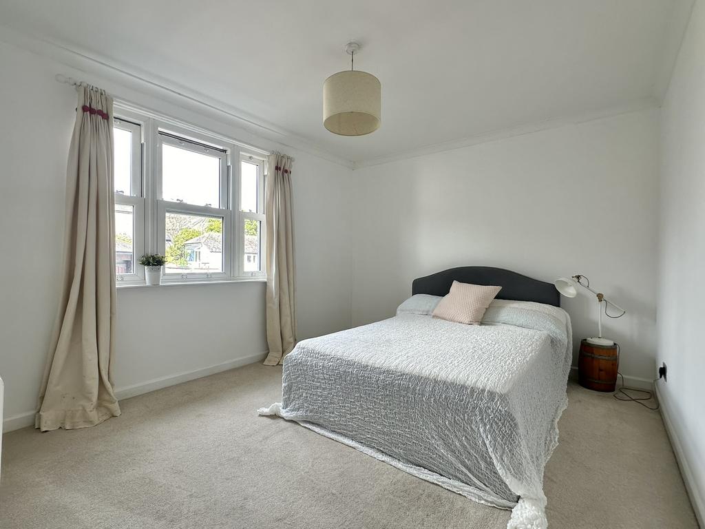 Listing 721600 0015 d007b8fb