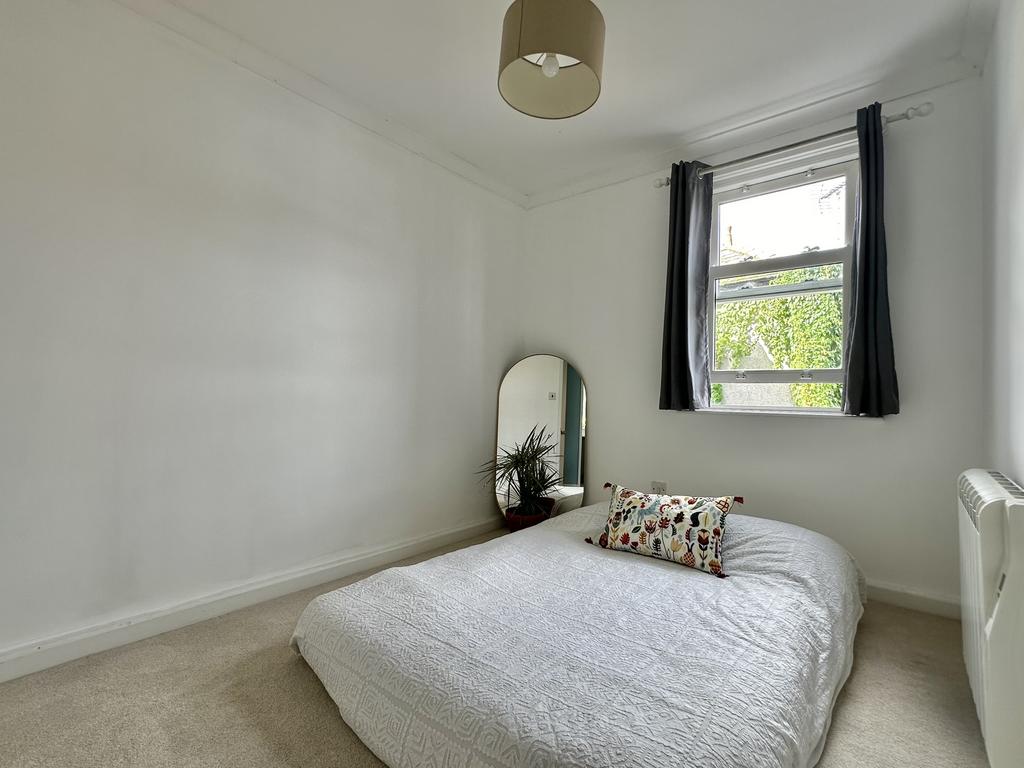 Listing 721600 0025 25596852