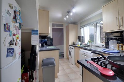undefined, Webb Rise, Stevenage SG1