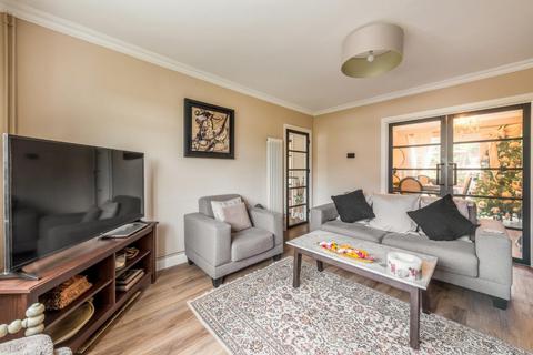 5 bedroom house to rent, Hill Drive, Hove