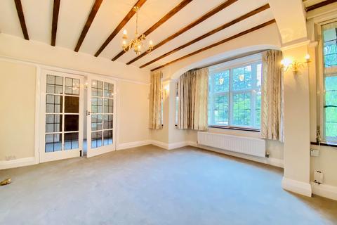 undefined, Brighton Road, CR8