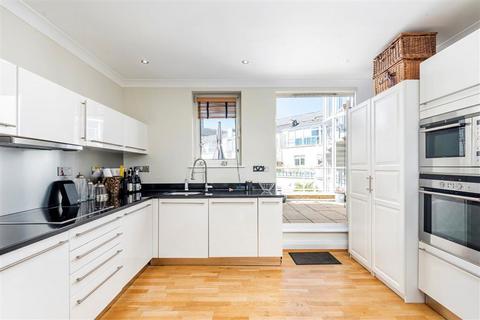 undefined, Carlyle Court, London SW10