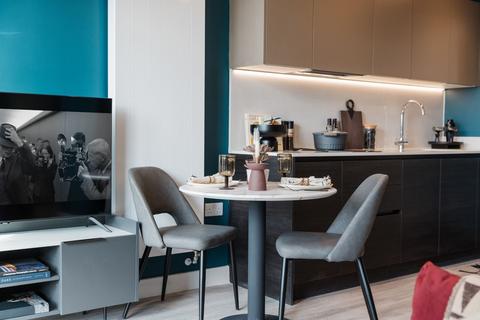 undefined, Holland Park, Glasgow, G2