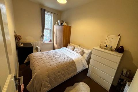 undefined, North Hill Road, Leeds LS6