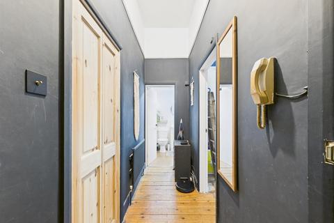 1 bedroom flat for sale, West Green Road, London