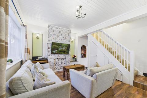 2 bedroom terraced house for sale, Ferndale Road, London