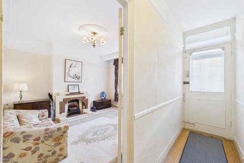 3 bedroom house for sale, Rosebery Avenue, London