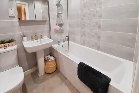 3 bedroom semi-detached house for sale, Deerlands Way, Beckingham, Doncaster