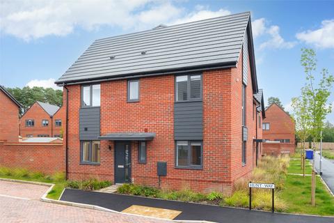 undefined, Hunt Way, Berkshire RG45