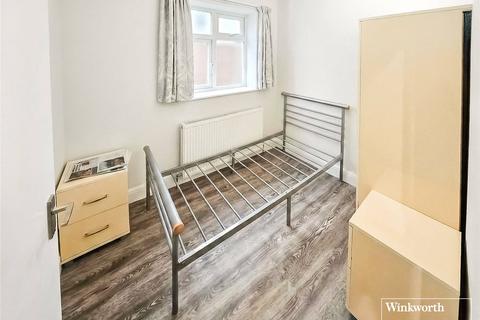 3 bedroom apartment to rent, Carlton Avenue, Harrow, HA3