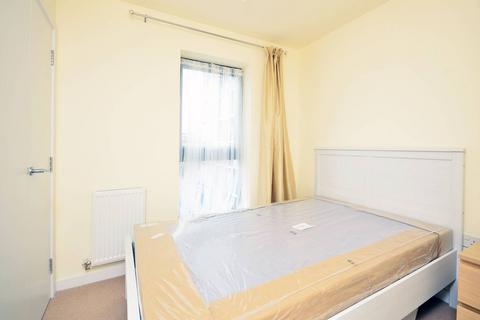 undefined, Burdett Road, Mile End, London, E3