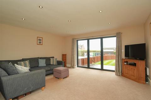 undefined, Easingwold Road, Crayke, York