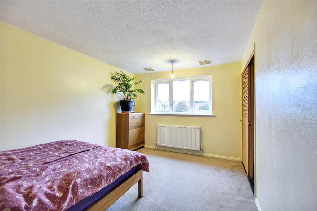 Bedroom 1 1.jpeg