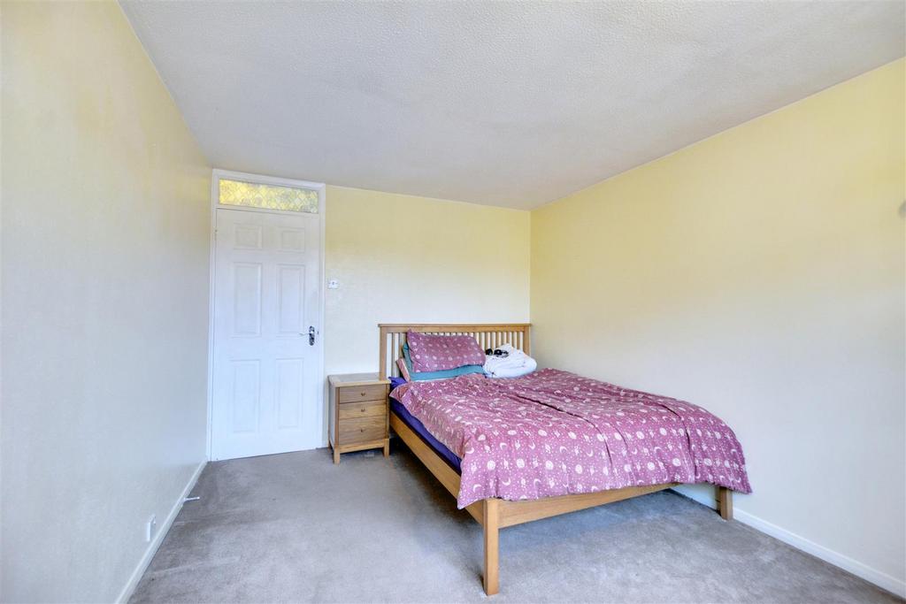 Bedroom 1 2.jpeg
