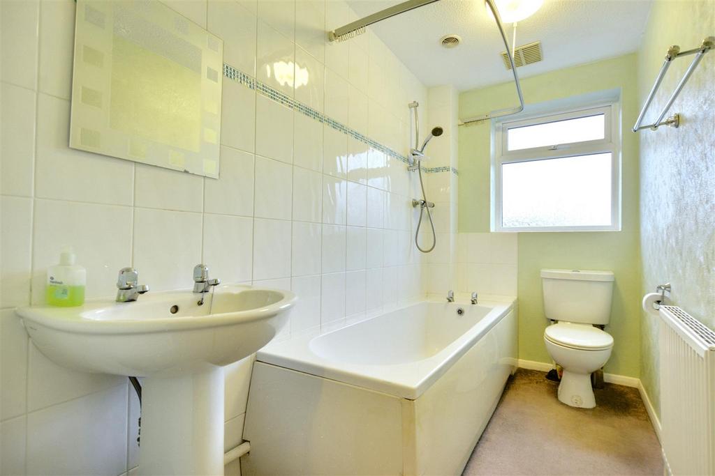 Bathroom.jpeg