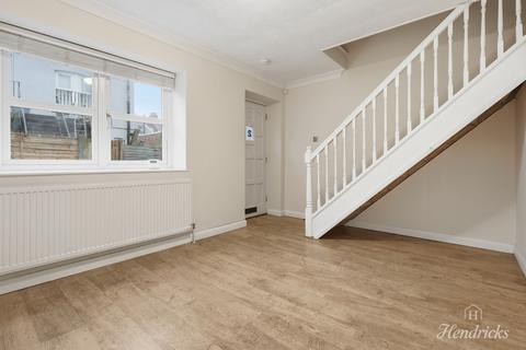 2 bedroom semi-detached house for sale, Fairville Mews, Westcliff-on-sea, SS0 9