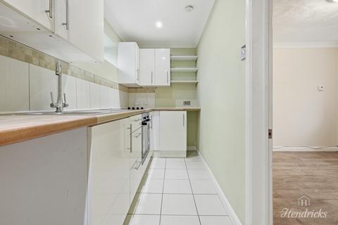 2 bedroom semi-detached house for sale, Fairville Mews, Westcliff-on-sea, SS0 9