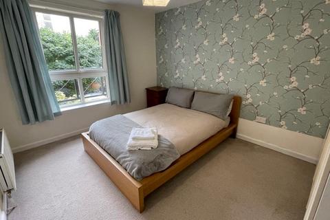 2 bedroom flat to rent, Dryden Gait, Edinburgh EH7