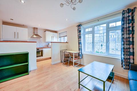 1 bedroom flat to rent, Avenue Road, London, Acton, London, W3