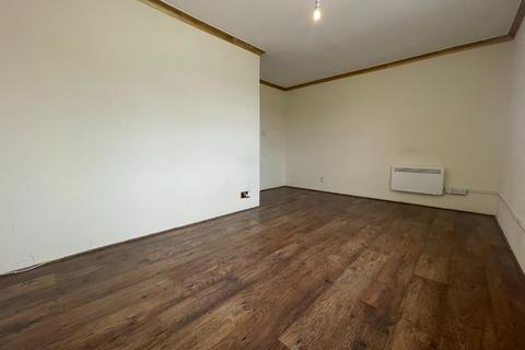 undefined, Maple Leaf Court, Waltham Cross EN8