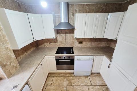 undefined, Maple Leaf Court, Waltham Cross EN8