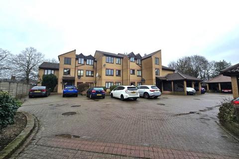 undefined, Maple Leaf Court, Waltham Cross EN8