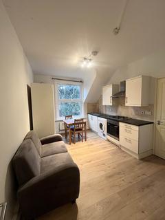 Aldrington Road, SW16