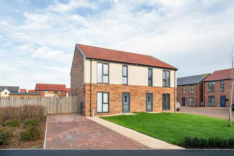 3 bedroom semi-detached house for sale, Willow Way, Morpeth NE61