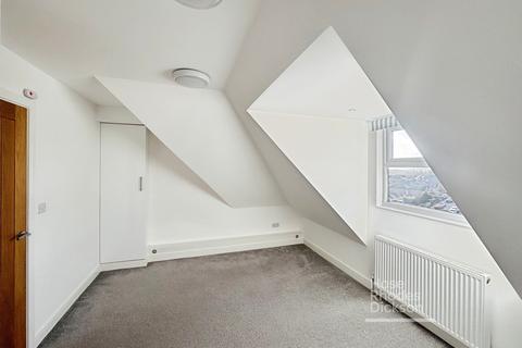2 bedroom apartment for sale, High Street, Ryde, Isle of Wight