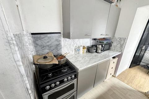 2 bedroom terraced house for sale, Stoke-On-Trent ST1