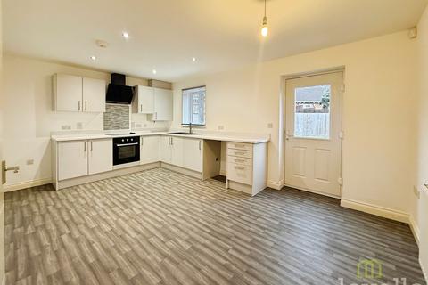 3 bedroom townhouse for sale, Alderton Chase, Gainsborough DN21