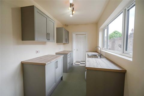 3 bedroom end of terrace house to rent, Tennyson Street, Grimsby, Lincolnshire, DN31