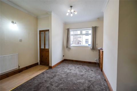 3 bedroom end of terrace house to rent, Tennyson Street, Grimsby, Lincolnshire, DN31