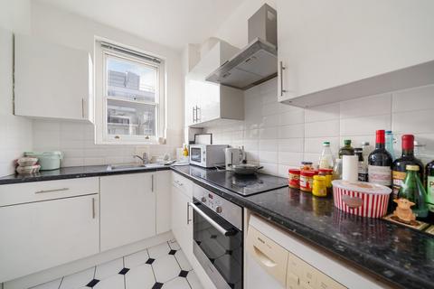 1 bedroom flat for sale, Chiswick High Road, London W4
