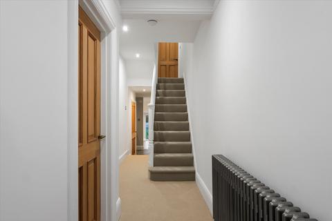 undefined, Old Bath Road, Cheltenham, Gloucestershire, GL53