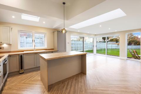 undefined, Old Bath Road, Cheltenham, Gloucestershire, GL53