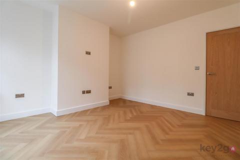 3 bedroom terraced house for sale, Hawksley Avenue, Sheffield, S6