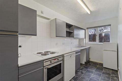 undefined, Kings Road, Petersfield