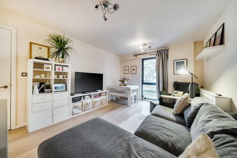 1 bedroom apartment for sale, Flat 12, 31 Macaulay Road, London