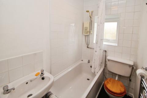 2 bedroom terraced house for sale, Old Hall Square, Glossop SK13