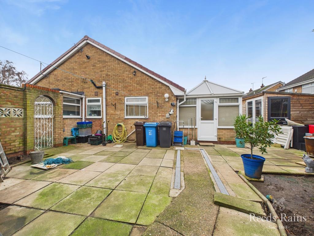 Side/Rear Garden